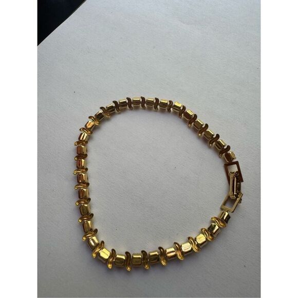 90s Vintage Womens Pink Gold Tone Rhinestone Clasp Bracelet Feminine Dainty Chic - Picture 3 of 4